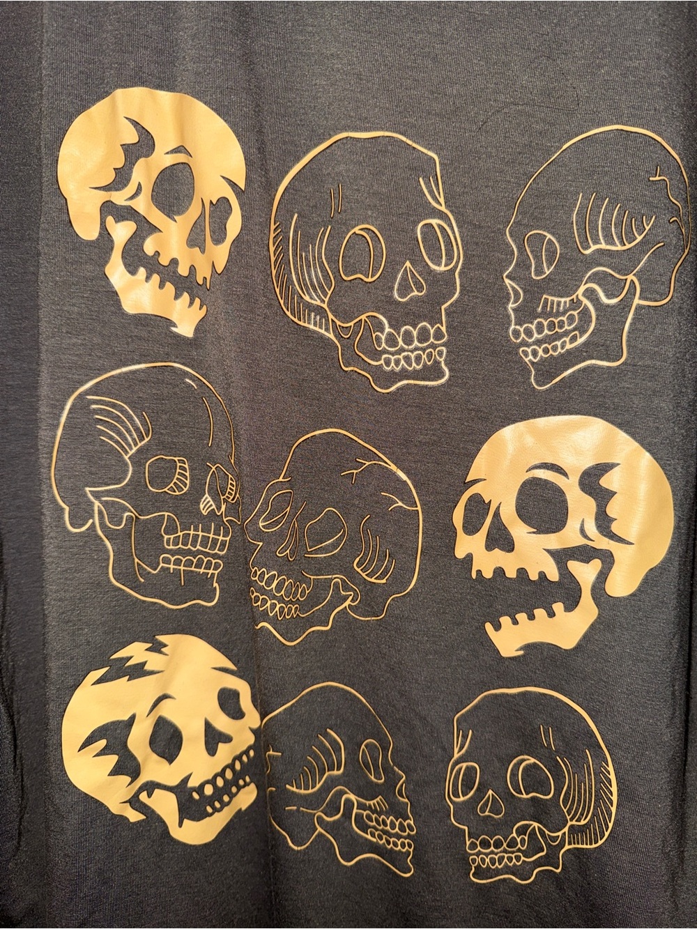 Gold Skull Pattern Wall Tapestry - Brand Unspecified